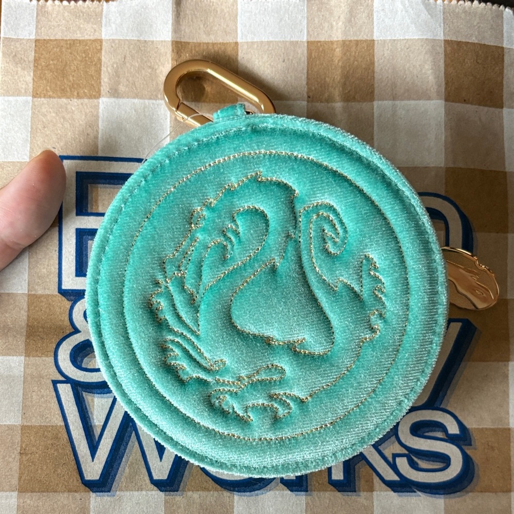 NWT Mulan bath and body works Velvet Round Coin Purse